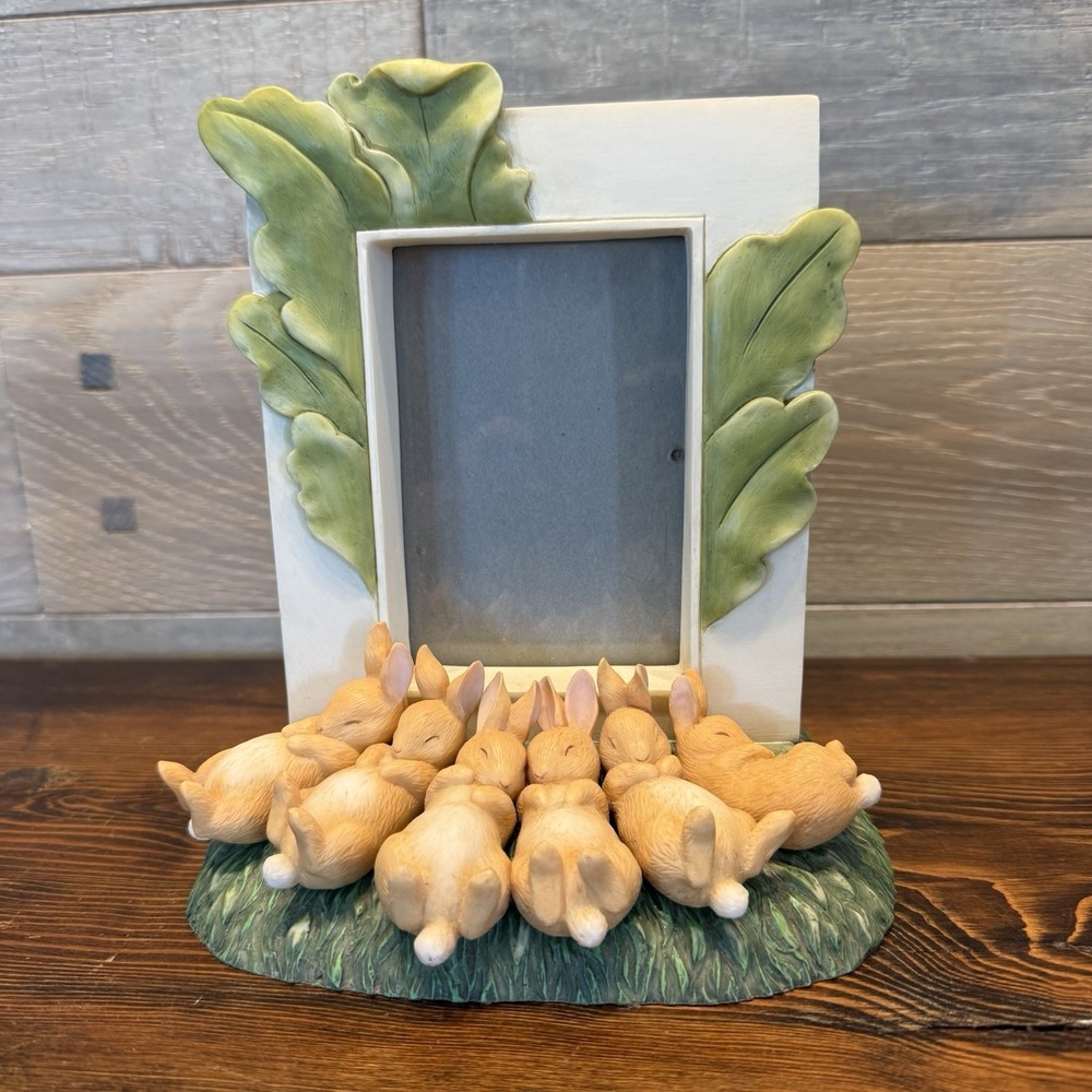Beatrix Potter Resin Sleeping Bunnies Picture Frame 8"x7" Nursery Baby Gift
